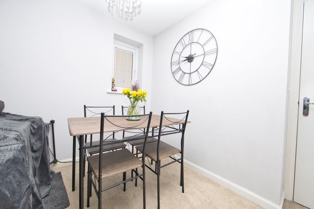 15, Colmanton Grove, Deal photo 4