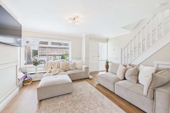 15 Gilmour Drive, Hamilton photo 4