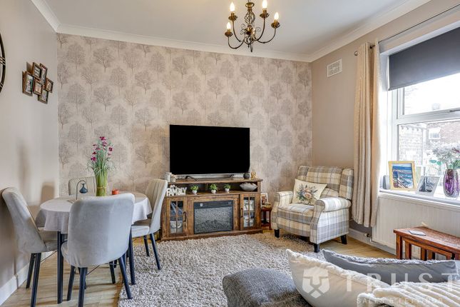 84 Union Road, Liversedge photo 3
