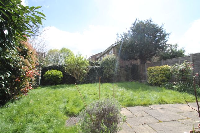 22, Bromley photo 5