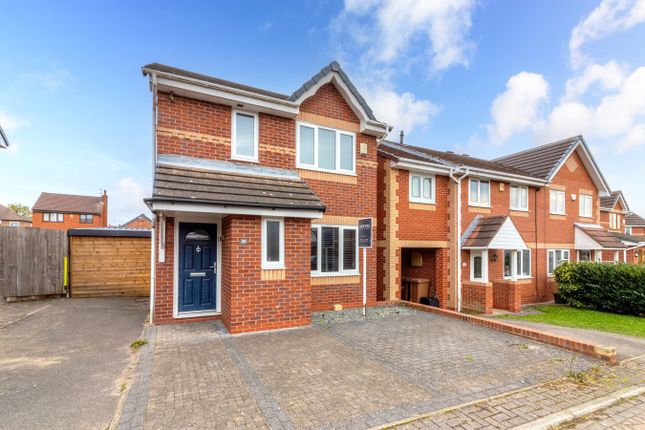 Thumbnail Detached house to rent in The Leys, South Kirkby, Pontefract