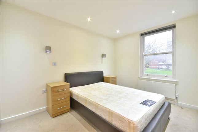 2, Weymouth Terrace, London photo 3