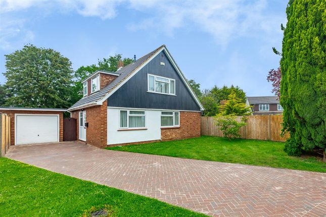 Thumbnail Detached house for sale in Warwick Gardens, Meopham, Gravesend