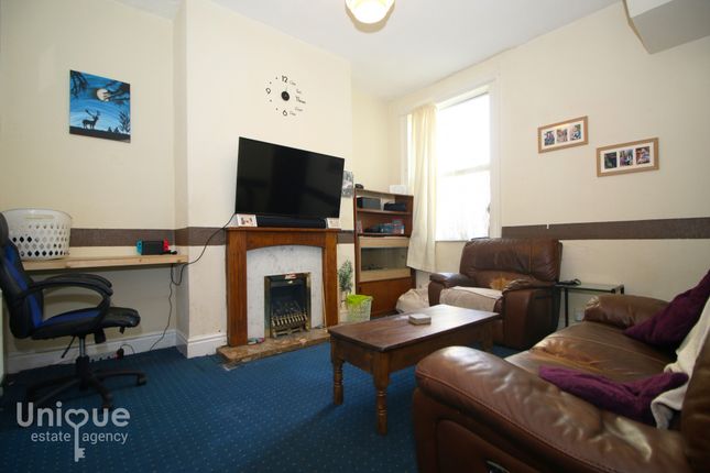 77, Harris Street, Fleetwood photo 3