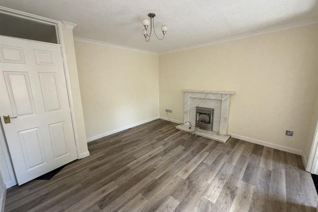 9, Waterloo Court, Whitchurch photo 2