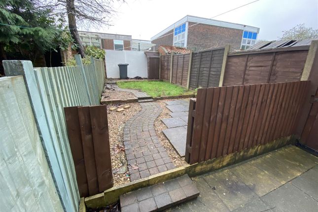 43, Carlingford Road, Nottingham photo 2