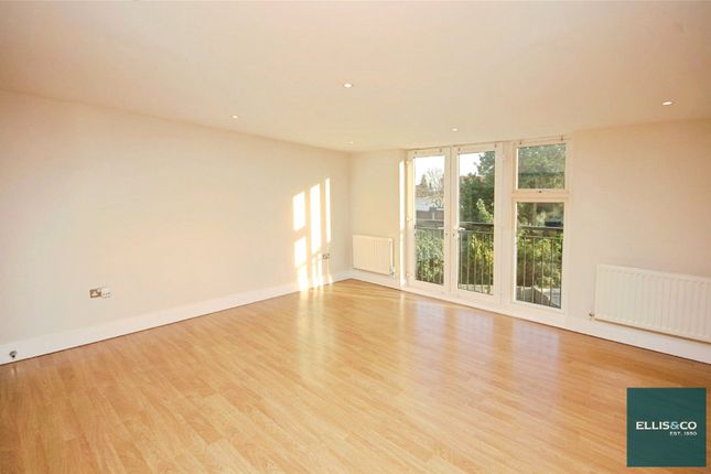 Flat 11,, Swift Court, London photo 2