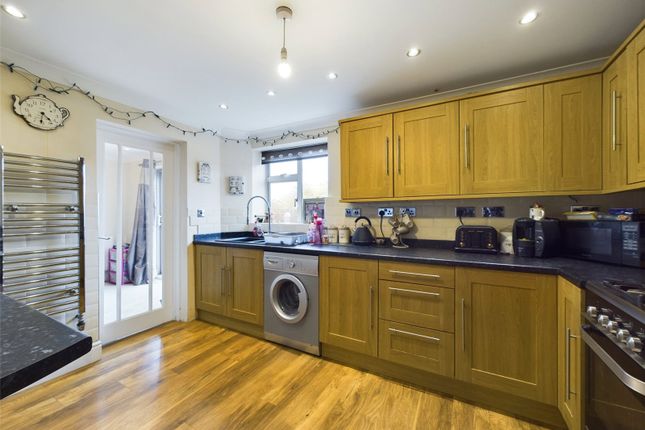 15, Burnham Close, Weston-super-Mare photo 4