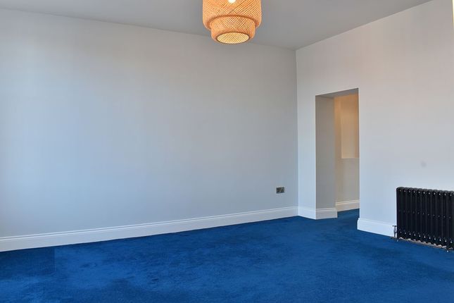 10 Bishops Place, 20 Balderton Gate, Newark photo 3