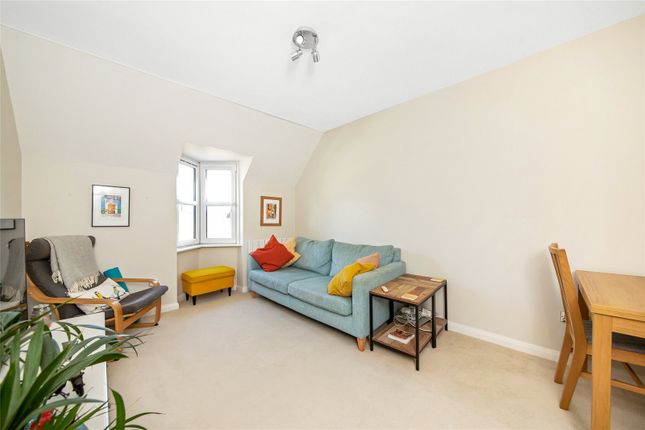 Thumbnail Flat for sale in Endwell Road, Brockley