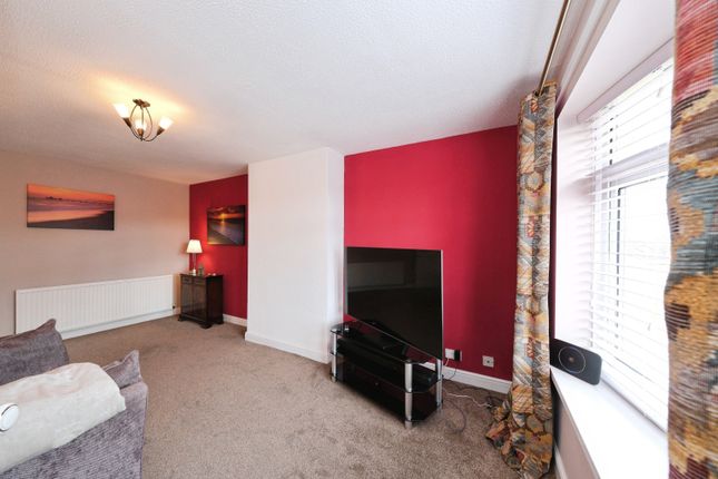 30, Crown Close, Mansfield photo 4