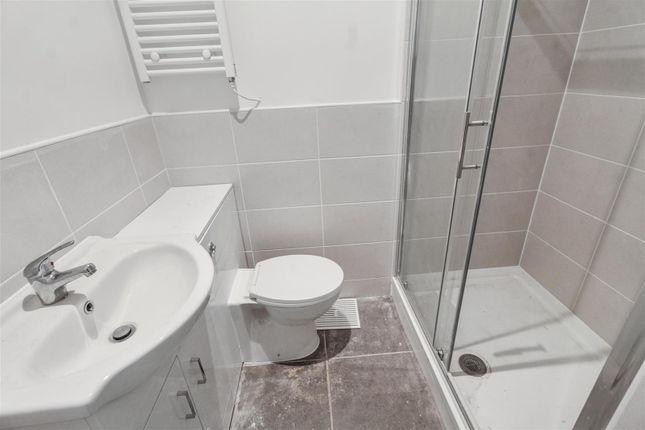 Flat 3, 26, Forest Road West, Nottingham photo 4