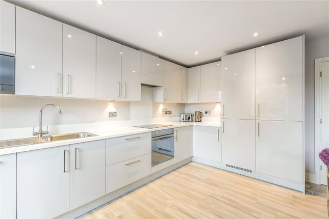 15 The Long Room Apartments,, Summerhouse Lane, Uxbridge photo 4