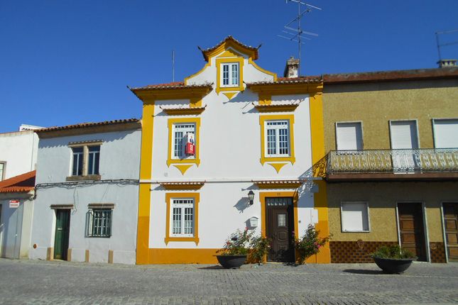 Terraced house for sale in Nisa, Portalegre, Alentejo, Portugal