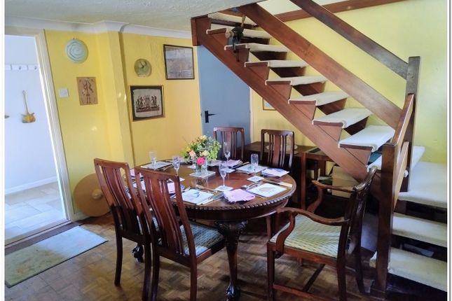 Yew Tree Cottage, Rowe Hill, Wimborne photo 2