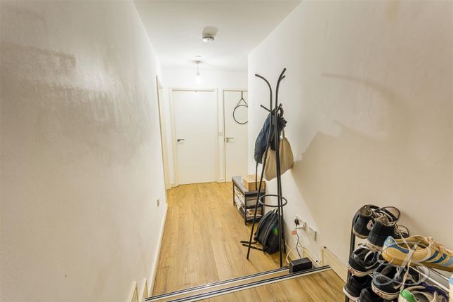 Apartment 25, St. Crispins Court, Stockwell Gate, Mansfield photo 2