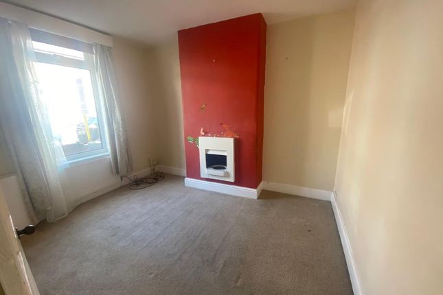 40, Poplar Street, Wellingborough photo 3