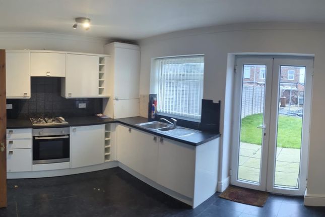 8, Brecon Street, Hull photo 3