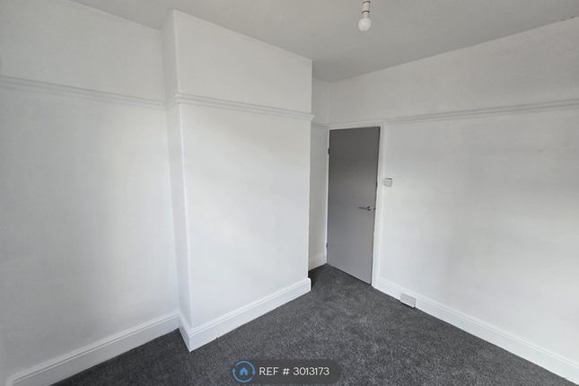 Highthorne View, Armley, Leeds photo 4