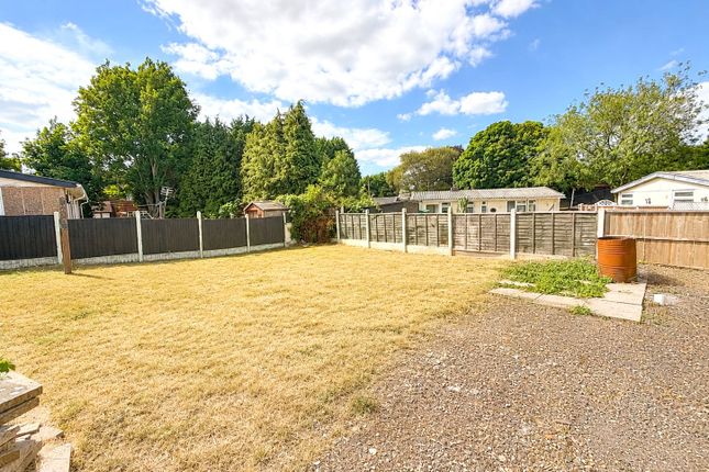 6,, Arnhem Road, Wolverhampton photo 3