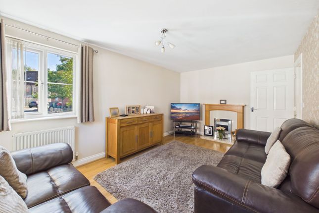 337, Worle Moor Road, Weston-Super-Mare photo 3