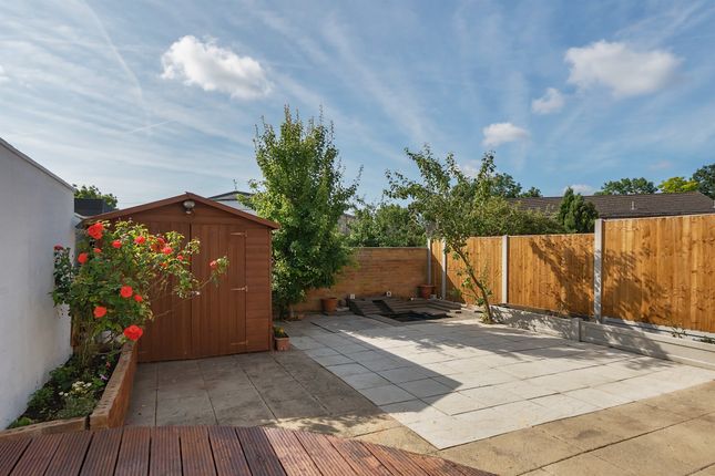 13, Wetherby Road, Enfield photo 2