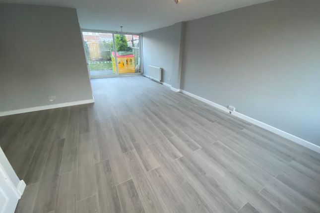 137, Princethorpe Way, Coventry photo 5