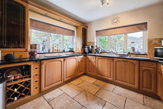 2, Baildon Road, Baildon photo 4