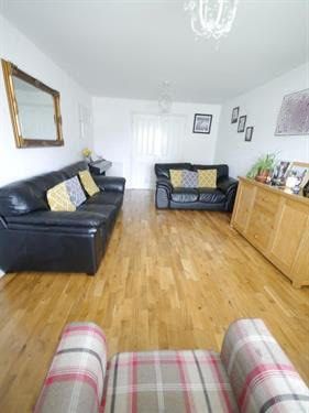 79 Miller Close, Newcastle upon Tyne photo 5