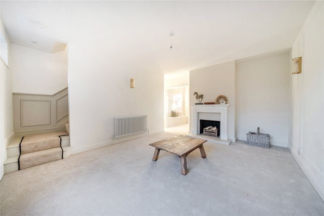 10, Lunar Close, Westerham photo 2