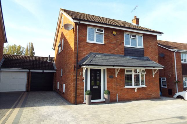 Link-detached house for sale in Chestnut Grove, Coleshill, Birmingham, Warwickshire