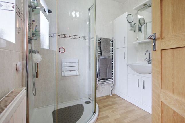 81, Maypole Road, Ashurst Wood photo 4