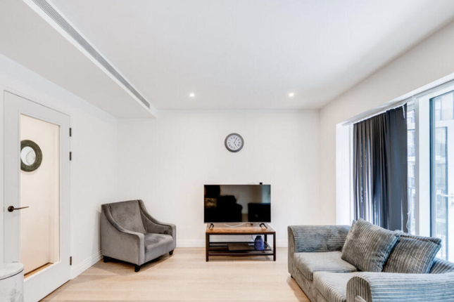 5 Lockgate Road, LONDON photo 2