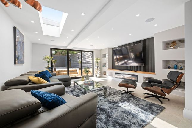 30, Grayling Road, London photo 5