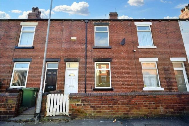 Thumbnail Terraced house to rent in Oakenshaw Street, Wakefield