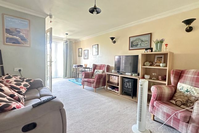 40, Pegasus Court, Weston-super-Mare, North Somerset photo 3
