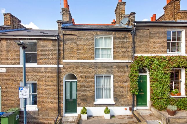 Thumbnail Terraced house for sale in Dutton Street, Greenwich