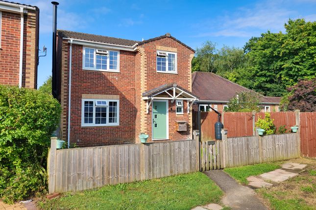 Thumbnail Detached house for sale in Calmore Road, Southampton