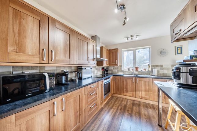 29 Lindisfarne Priory, Bedford photo 2