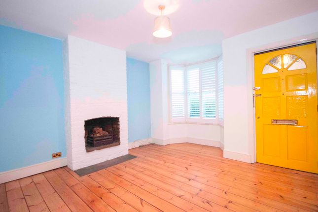 3, Glenfield Villas, Chorleywood photo 4