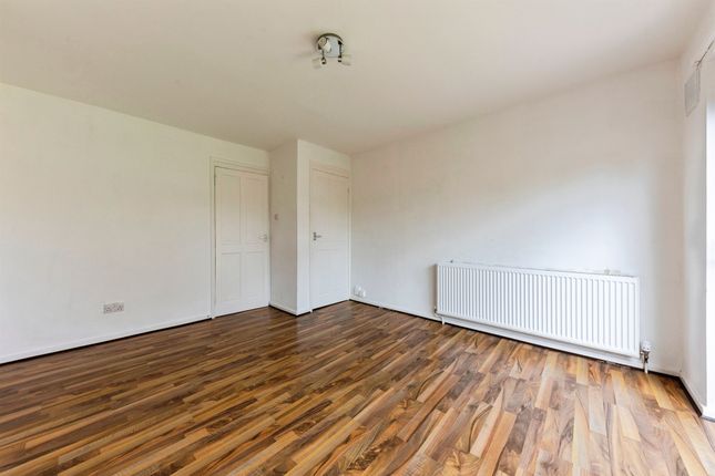 212, Harrowby Lane, Grantham photo 3