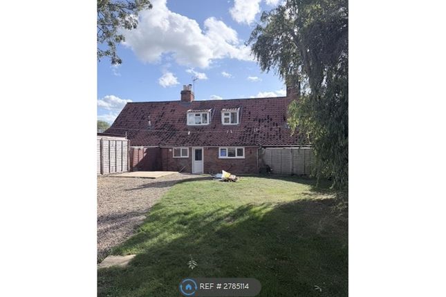 Tunns Cottages, Rushmere, Lowestoft photo 5