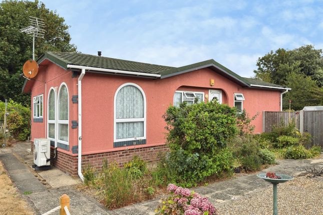 2-bed caravan on 6 Orchard Garden, The Beeches Holiday Park, Victoria Road, Lowestoft, £110,000