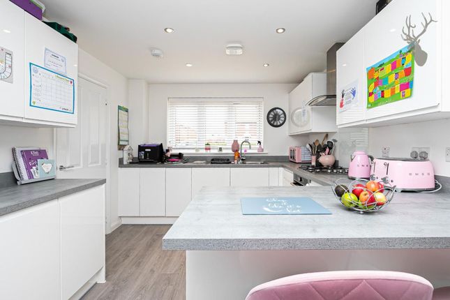 27, Davey Road, Bishop's Stortford, Hertfordshire, CM23 photo 4
