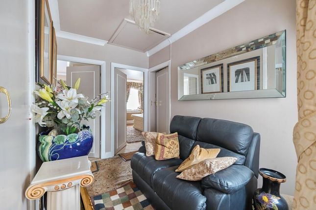 Davidson Frost-Wellings, Dfw, Brockley Close, Stan