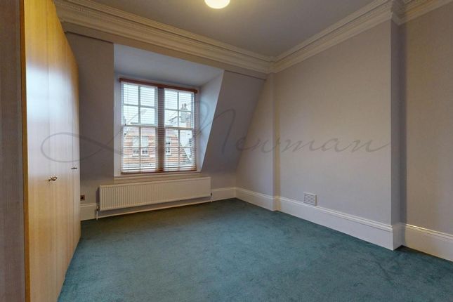 Flat to rent in Emery Hill Street, Westminster
