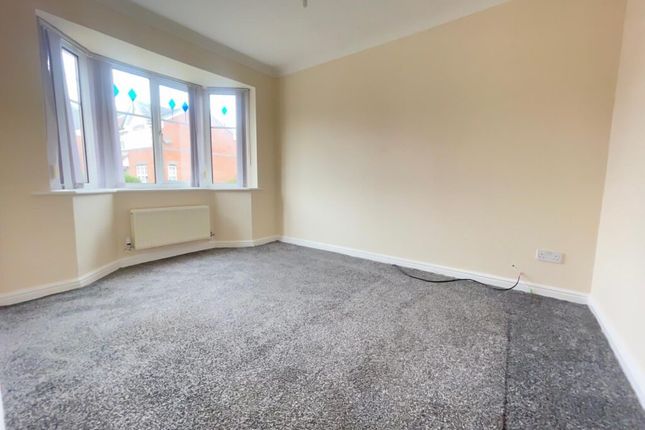 9, Boothroyd Drive, Leeds photo 4