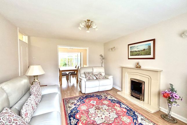 Lums Hill Rise, Matlock photo 3