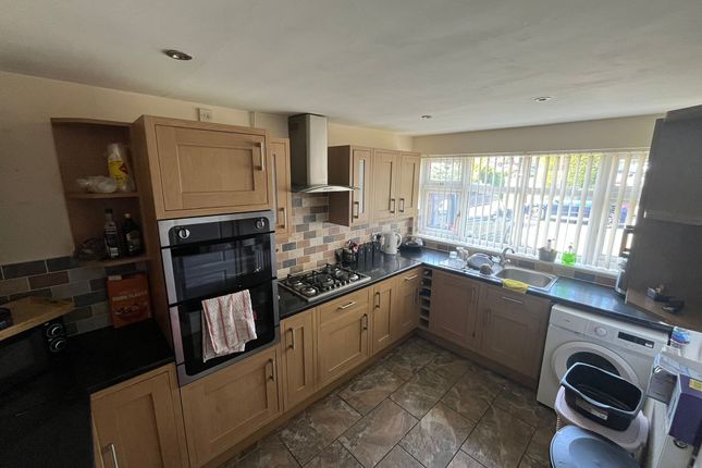 58, WILLENHALL photo 3