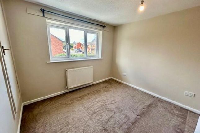 37 Byron Close, Chester photo 2